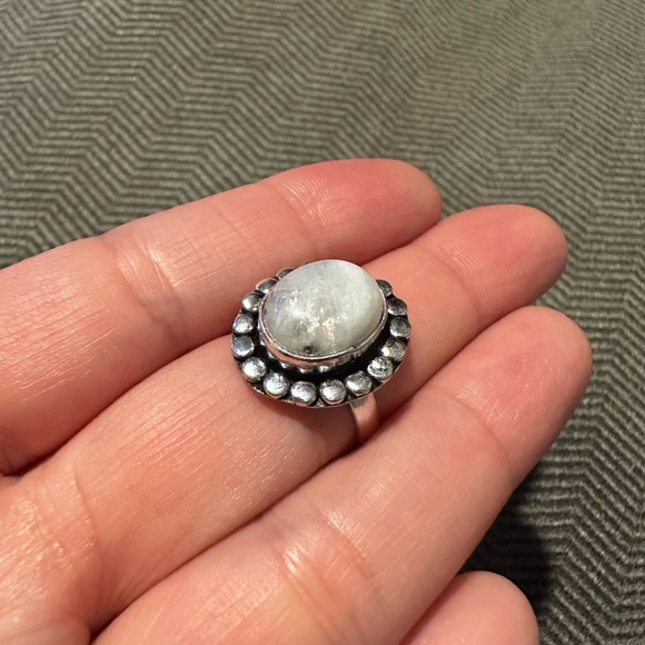 Moonstone Sterling Silver overlay ring - Picture 4 of 10